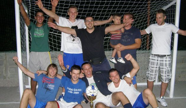 Lovinac 2011: Pobjednik – Beverly Hills