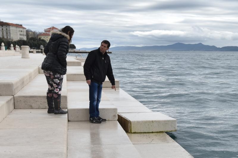 Nakon juga ostala oštećenja na zadarskoj rivi. Foto: Dino Stanin/PIXSELL
