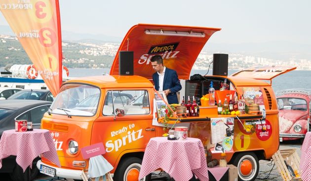 Putujući bar Aperol Spritz krenuo na ljetnu turneju Hrvatskom