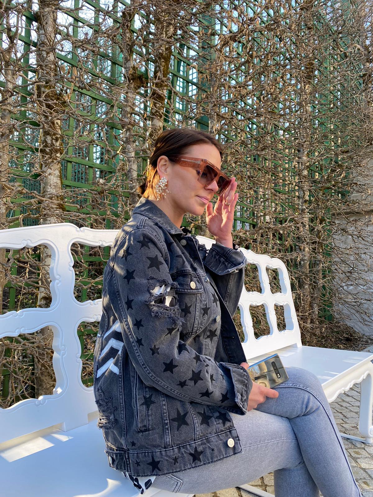 “Emily” je otišla u Pariz, a Petra u München: Zagrebačka Zadranka Petra Blagec već dvije godine živi u Njemačkoj, pokrenula i vlastiti modni brend “Emily” je otišla u Pariz, a Petra u München: Zagrebačka Zadranka Petra Blagec već dvije godine živi u Njemačkoj, pokrenula i vlastiti modni brend