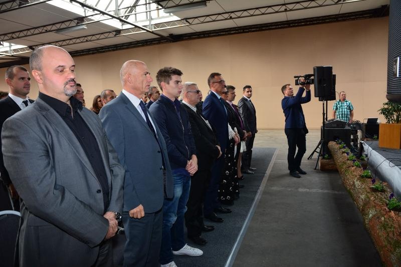 Ministar Jakovina u pogon pustio postrojenje na biomasu za potrebe drvne industrije Ministar Jakovina u pogon pustio postrojenje na biomasu za potrebe drvne industrije