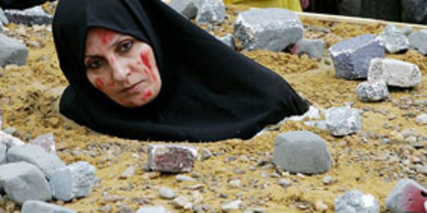 kamenovanje (foto: Reuters) kamenovanje (foto: Reuters)