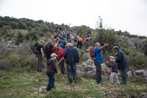 Drugi Planinarski pohod “Hajdemo do Vrane” 2. travnja 2016. Foto: Vinko Pešić