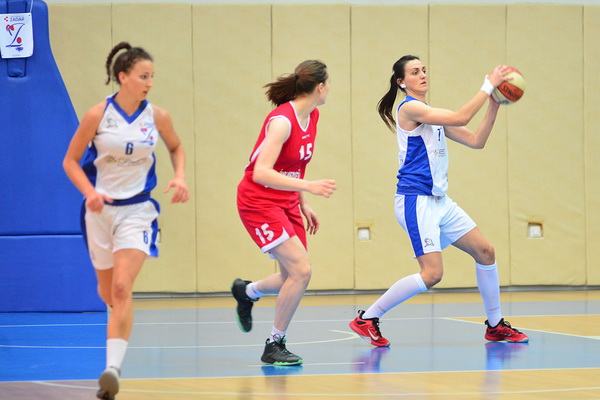 SC Višnjik, dvorana 3. Finale doigravanja za prvaka Hrvatske: ŽKK Zadar – ŽKK Medveščak 54-76 SC Višnjik, dvorana 3. Finale doigravanja za prvaka Hrvatske: ŽKK Zadar – ŽKK Medveščak 54-76