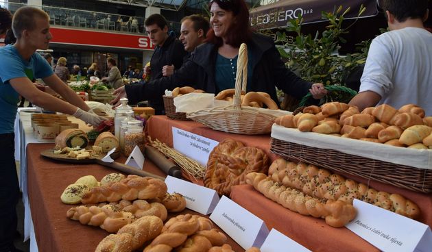 “Dani kruha – dani zahvalnosti za plodove zemlje” uz Poljoprivrednu, prehrambenu i veterinarsku školu Stanka Ožanića