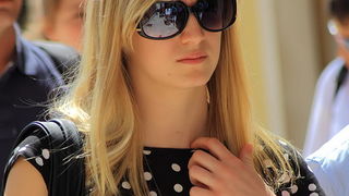 Skitnja gradom by Roberto Lerga