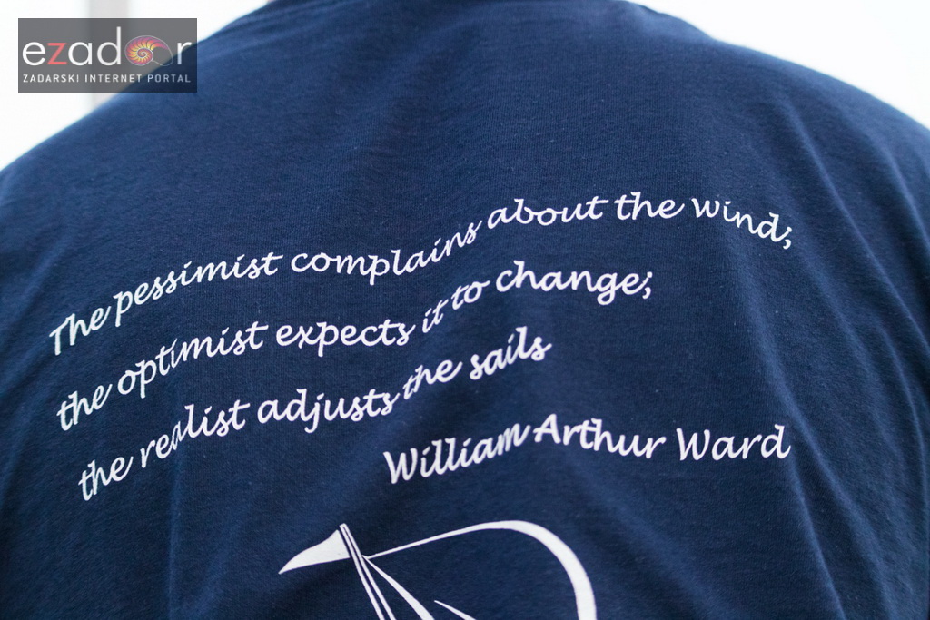 6. “Jadranov veslački dvoboj” osmeraca u uvali Jazine 6. “Jadranov veslački dvoboj” osmeraca u uvali Jazine