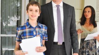 Zamjenik župana primio nagrađene učenike Zamjenik župana primio nagrađene učenike