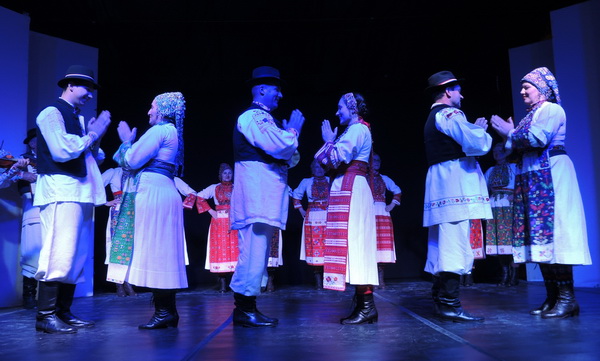 Izvrsnim izvedbama završen 2. Festival plesa – Pag 2016. Izvrsnim izvedbama završen 2. Festival plesa – Pag 2016.