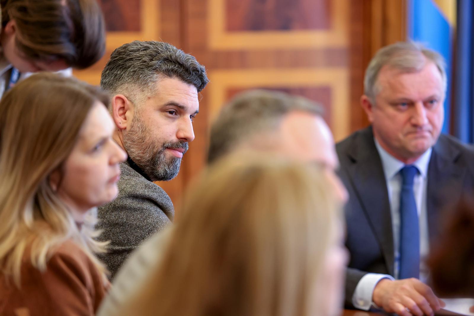 Branko Dukić održao kolegij s pročelnicima upravnih odjela