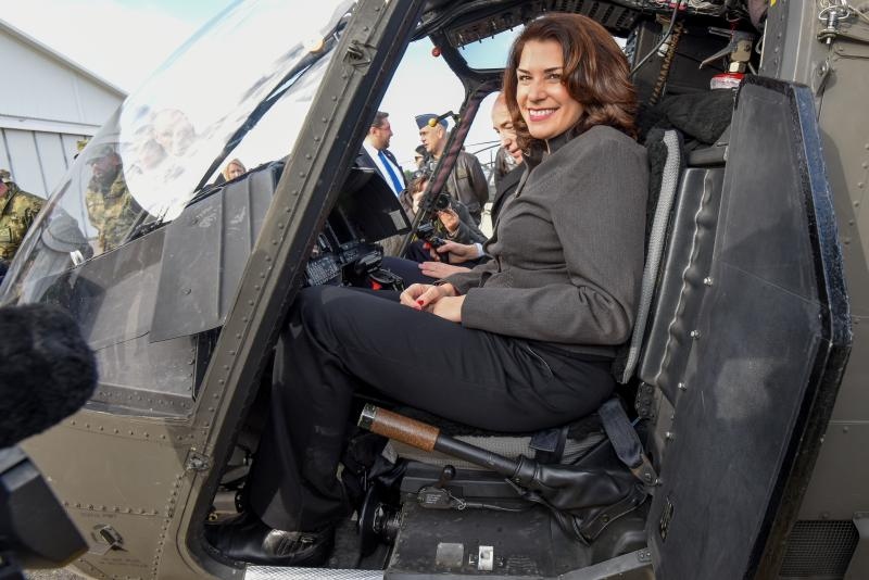 Zemunik: Predstavljena Eskadrila helikoptera OH-58D Kiowa Warrior