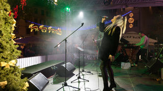 Sveti Nikola i bend Zaratino razveselili i zabavili posjetitelje Sveti Nikola i bend Zaratino razveselili i zabavili posjetitelje