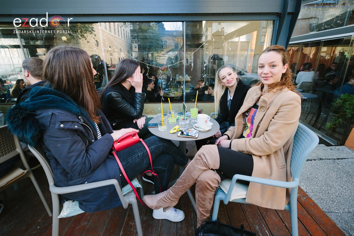 Đir po gradu, petak 22. prosinca 2017. Đir po gradu, petak 22. prosinca 2017.