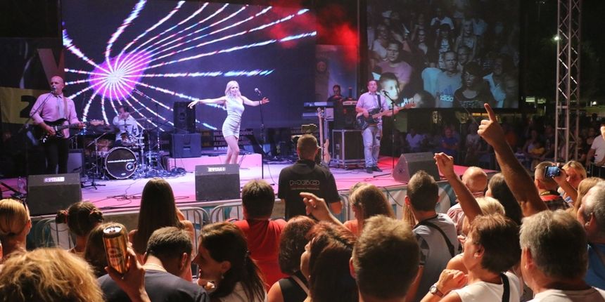 Vir proslavio Dan općine uz spektakularni koncert i vatromet Vir proslavio Dan općine uz spektakularni koncert i vatromet