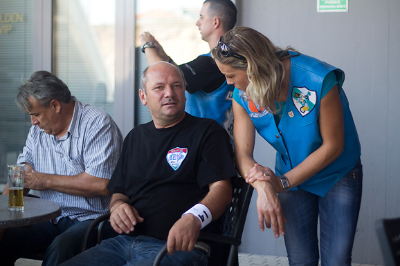 Image 867337 (auto) Image 867337 (auto)