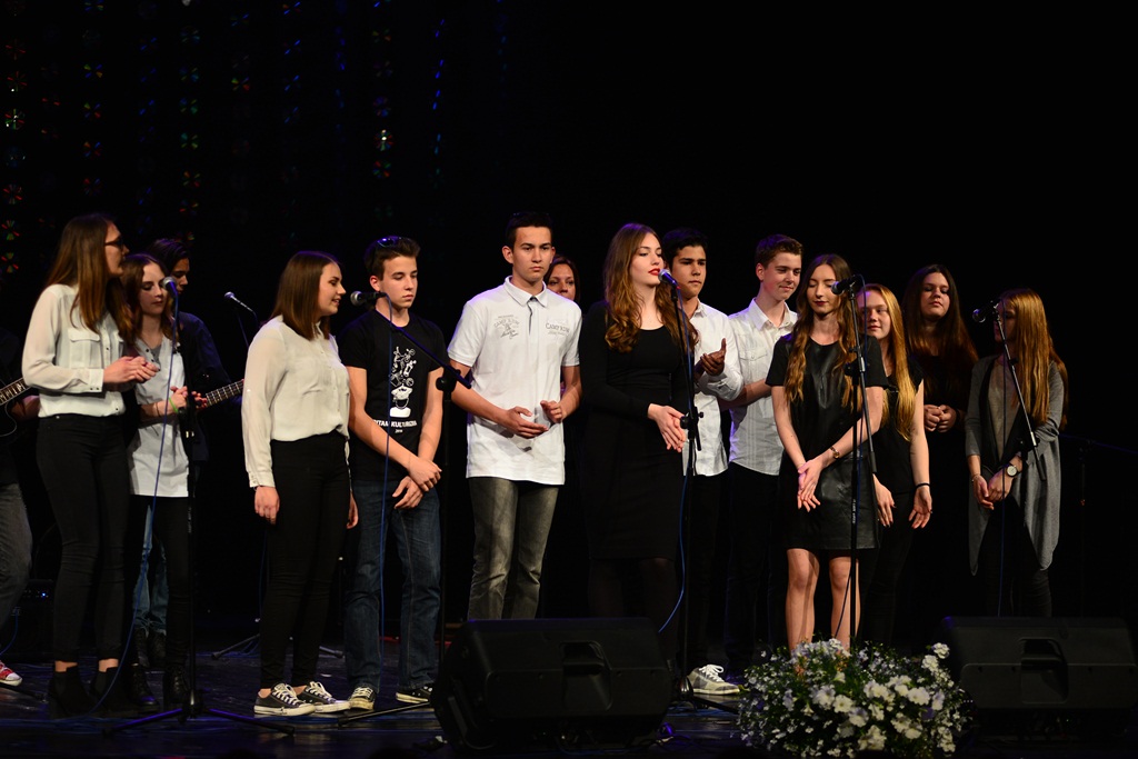 MIOC za Davida: Humanitarni koncert gimnazije Franje Petrića u HNK Zadar