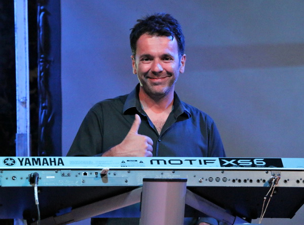 Jasmin Stavros na Viru