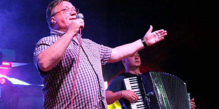 Virsko ljeto 2015. završeno koncertom Halida Bešlića Virsko ljeto 2015. završeno koncertom Halida Bešlića