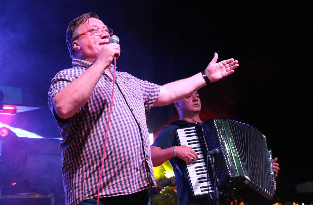 Virsko ljeto 2015. završeno koncertom Halida Bešlića Virsko ljeto 2015. završeno koncertom Halida Bešlića