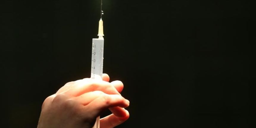 Priprema cjepiva. Photo: Robert Anic/PIXSELL Priprema cjepiva. Photo: Robert Anic/PIXSELL