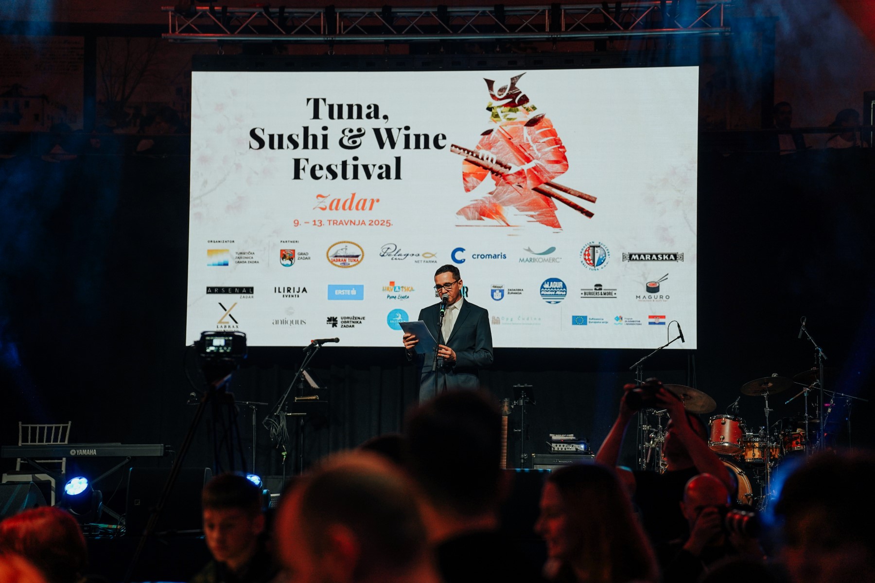 Gala večera japanskih i hrvatskih kuhara napunila Arsenal do posljednjeg mjesta Gala večera japanskih i hrvatskih kuhara napunila Arsenal do posljednjeg mjesta