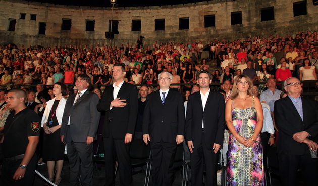 Pula, 160711. 
Pulska Arena.
Otvorenje 58. festivala igranog filma.
Otvorenju je prisustvovao i predsjednik Ivo Josipovic. 
Foto: Goran Sebelic / CROPIX