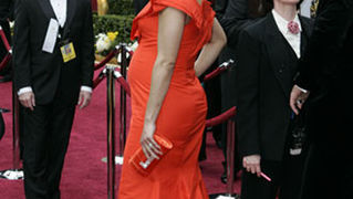 82. Red Carpet Oscara (oscar.go.com)