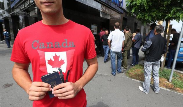 27.08.2013., Zagreb – Vise desetaka zainteresiranih doslo je u hotel Central na prezentaciju poslova koji se nude u Kanadi. Sajam poslova Kanade odrzava se u organizaciji agencije Concessum, specijalizirane za zaposljavanje u inozemstvu, i Global Hire,