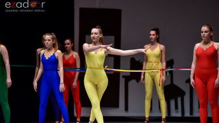 Predstava “Odgojoj” Plesne udruge Gesta u HNK Zadar