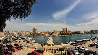 Skitnja gradom 30. travnja 2013. Foto: Roberto Lerga Skitnja gradom 30. travnja 2013. Foto: Roberto Lerga