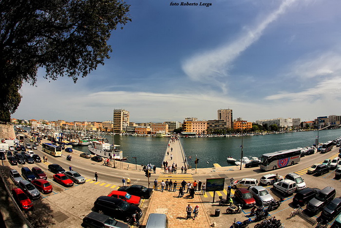 Skitnja gradom 30. travnja 2013. Foto: Roberto Lerga Skitnja gradom 30. travnja 2013. Foto: Roberto Lerga