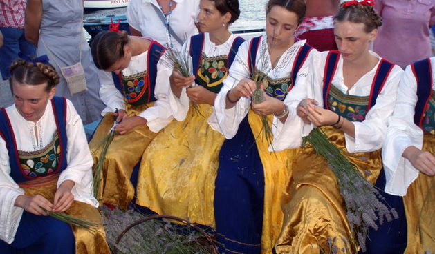 Materine uzance, Pakostabe 6.7.2008.