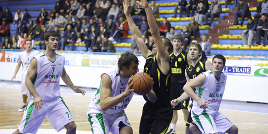 Mrva i Dević, KK Borik-Puntamika – KK Dubrava