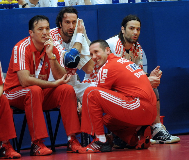 Bec, 310110.
Austrija je domacin EURO 2010 u rukometu od 19-31 01.10. U Becu se igraju utakmice poufinala i finala. Polufinale su izborile reprezentacije Islanda, Francuske, Poljske i Hrvatske. U polufinalnim utakmicama finale su izborile reprezentacije F