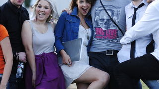 Sibenik, 030612.
Stadion Subicevac.
Veceras je odrzan humanitarni koncert “Sibenska srca za nasu dicu” na kojem su prikupljana sredstva za lijecenje djece oboljele od malignih bolesti. Koncert je vodila poznata glumica Doris Pincic, a nastupile su mnoge e Sibenik, 030612.
Stadion Subicevac.
Veceras je odrzan humanitarni koncert “Sibenska srca za nasu dicu” na kojem su prikupljana sredstva za lijecenje djece oboljele od malignih bolesti. Koncert je vodila poznata glumica Doris Pincic, a nastupile su mnoge e