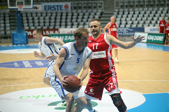 Finale Mastersa veterana (foto:Saša Čuka) Finale Mastersa veterana (foto:Saša Čuka)