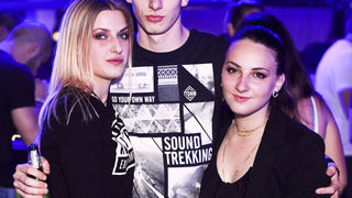 Subota u zagrebačkom Aquariusu protekla je u zagrijavanju za Moonsplash festival koji će se u zrćanskom Aquariusu održati od 11. do 13. kolovoza. Na Moonsplashu će nastupiti planetarne zvijezde elektroničke glazbe: Benny Benassi, Merk & Kremont, Dimitri V Subota u zagrebačkom Aquariusu protekla je u zagrijavanju za Moonsplash festival koji će se u zrćanskom Aquariusu održati od 11. do 13. kolovoza. Na Moonsplashu će nastupiti planetarne zvijezde elektroničke glazbe: Benny Benassi, Merk & Kremont, Dimitri V