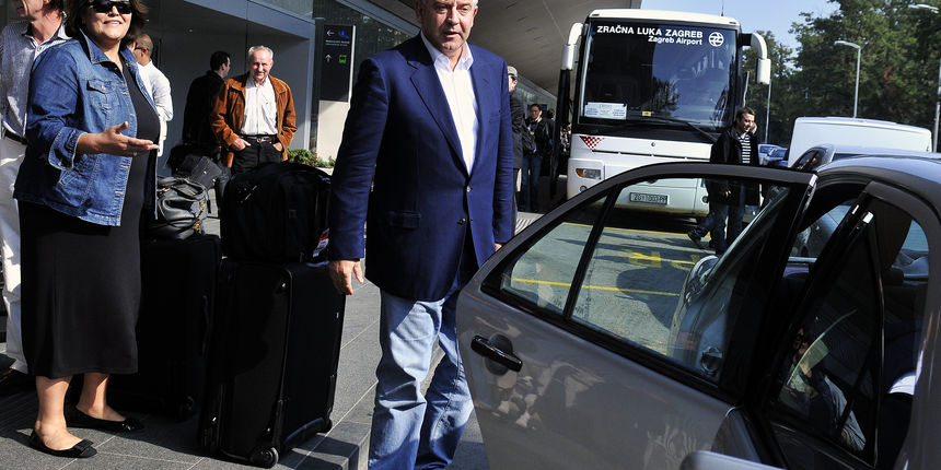 Ivo Sanader-povratak u Zagreb(Foto: Boris Kovacev / CROPIX ) Ivo Sanader-povratak u Zagreb(Foto: Boris Kovacev / CROPIX )