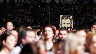 Mišo Kovač i prijatelji na Starom placu u Splitu Mišo Kovač i prijatelji na Starom placu u Splitu