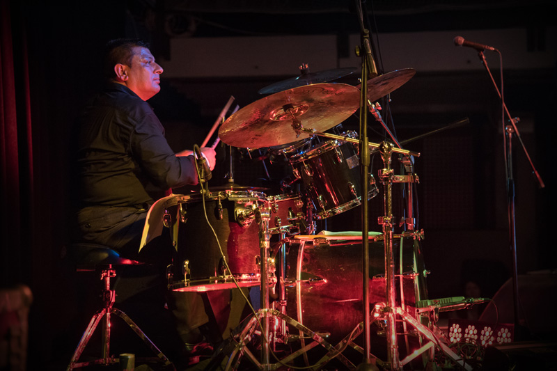 Esma Redžepova, prateći bend Folk Masters i gost Ibus Ibraimovski @ Arsenal Zadar Esma Redžepova, prateći bend Folk Masters i gost Ibus Ibraimovski @ Arsenal Zadar