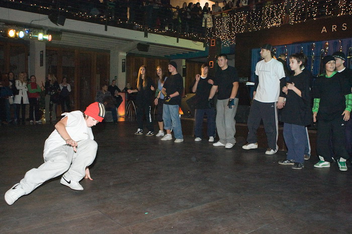 Bozicni party Novo gradija 2008.- Arsenal Zadar