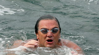 Dani Dikla 2009: Dr Velimir Susak Taci isplivao maraton Preko-Diklo Dani Dikla 2009: Dr Velimir Susak Taci isplivao maraton Preko-Diklo