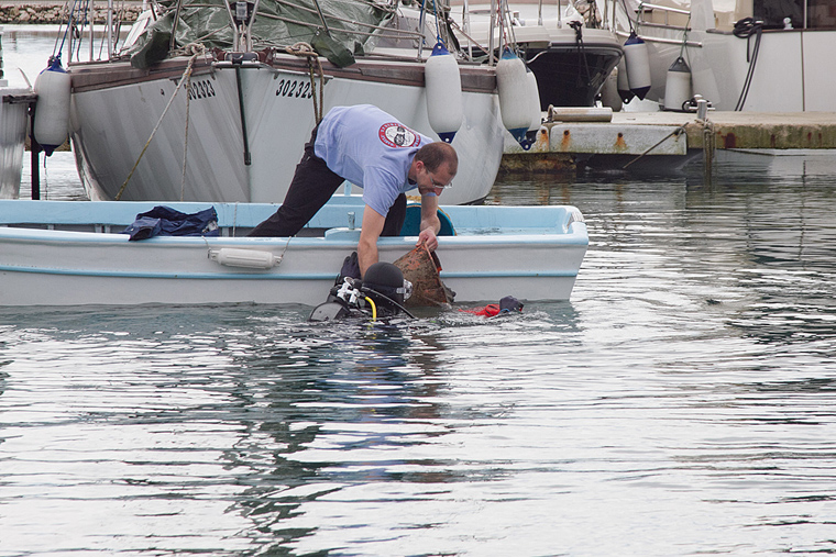 Ekološka akcija čišćenja podmorja u Bibinjama, foto: Leo Banić Ekološka akcija čišćenja podmorja u Bibinjama, foto: Leo Banić