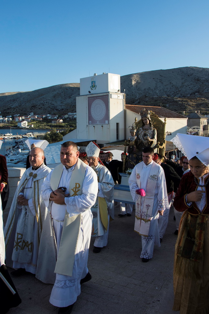 Proslava blagdana Velike Gospe u Pagu Proslava blagdana Velike Gospe u Pagu