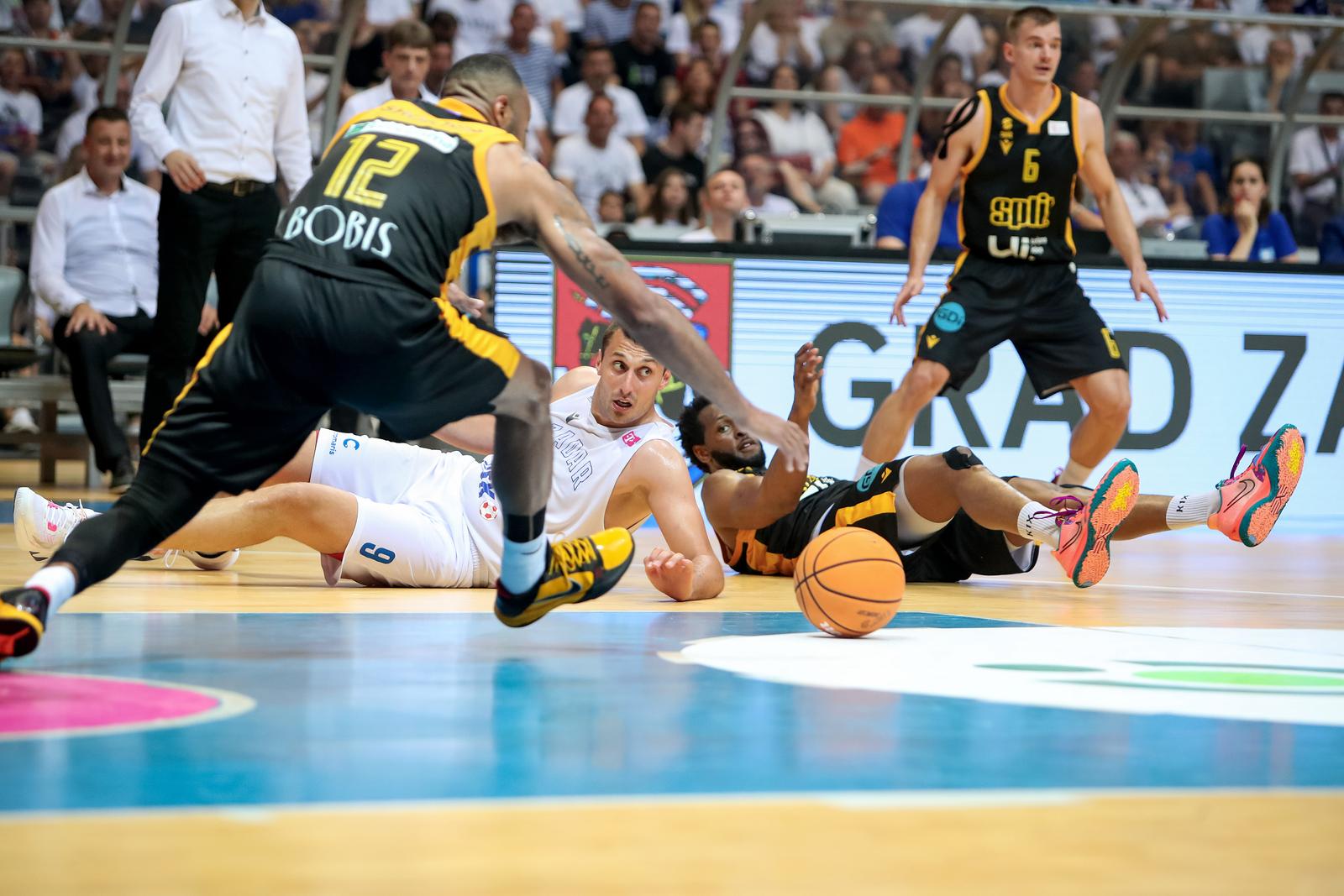 Finale doigravanja, 3. utakmica: KK Zadar – KK Split 99-62 Finale doigravanja, 3. utakmica: KK Zadar – KK Split 99-62