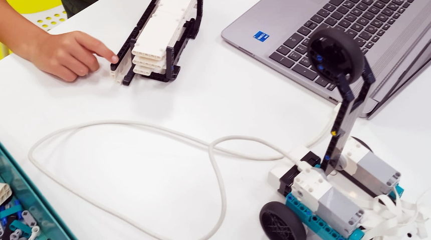 Ljetna škola robotike Ljetna škola robotike