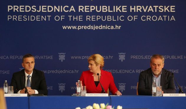 Na konferenciji za mediji u Uredu predsjednice, odrzana je prezentacija projekta ustupanja sume Pantovcak Gradu Zagrebu. Ministar Goran Maric, predsjednica Kolinda Grabar-Kitarovic, gradonacelnik Milan Bandic