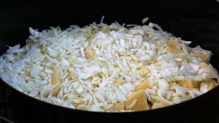 Tunuara 2016 – parada mažoretkinja, kuhanje brudeta & defile ribarica. Foto: Marija Cvetković