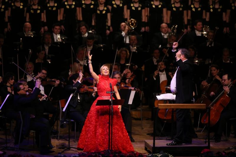 Božićni koncert Zagrebčcke filharmonije i Vokalnog ansambla Husar&Tomčić