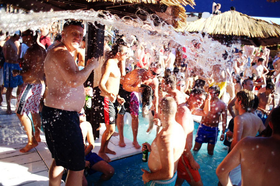 Image 1175673 (auto)